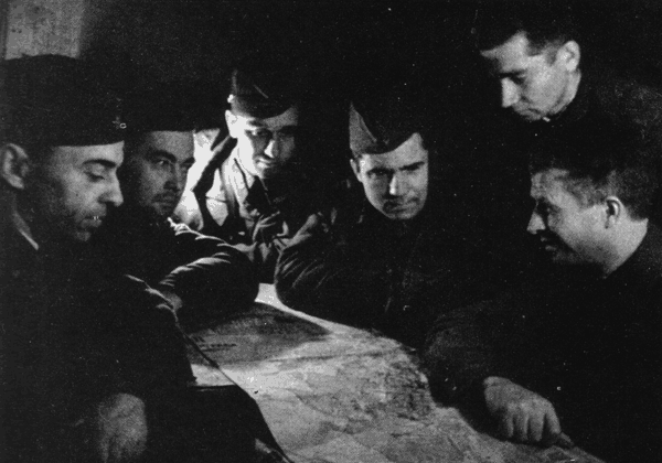 Штаб дивизии Родимцева, Сталинград. 1942 год